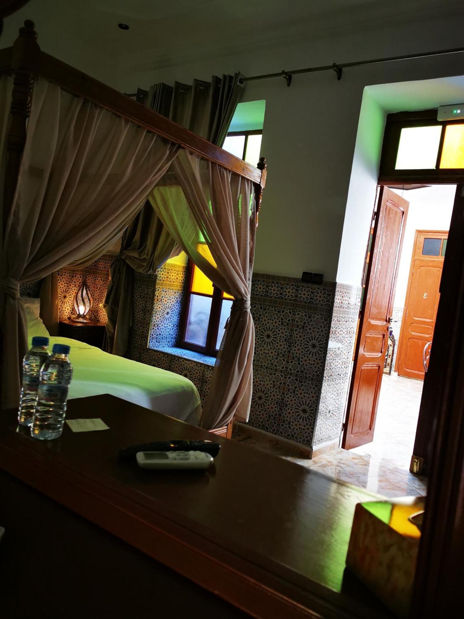 Riad Dar Al Fassia Oujda Szoba fotó