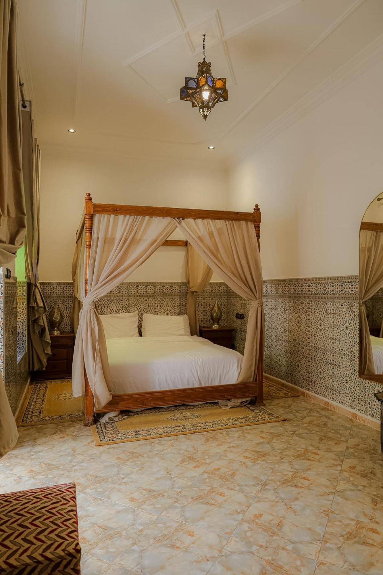 Riad Dar Al Fassia Oujda Szoba fotó